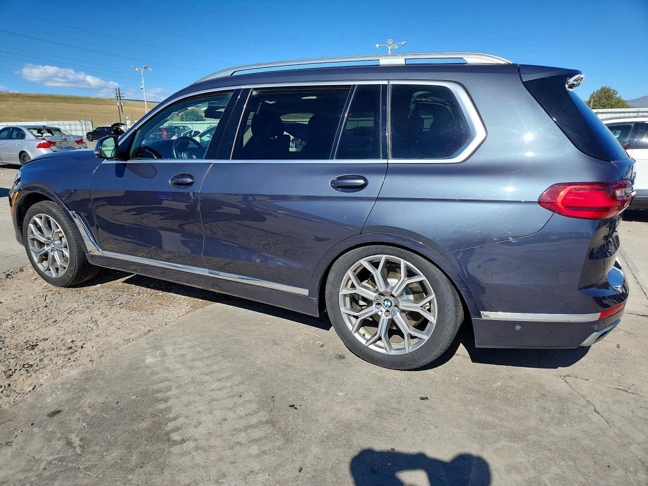2019 BMW X7 xDrive40I - Image 2