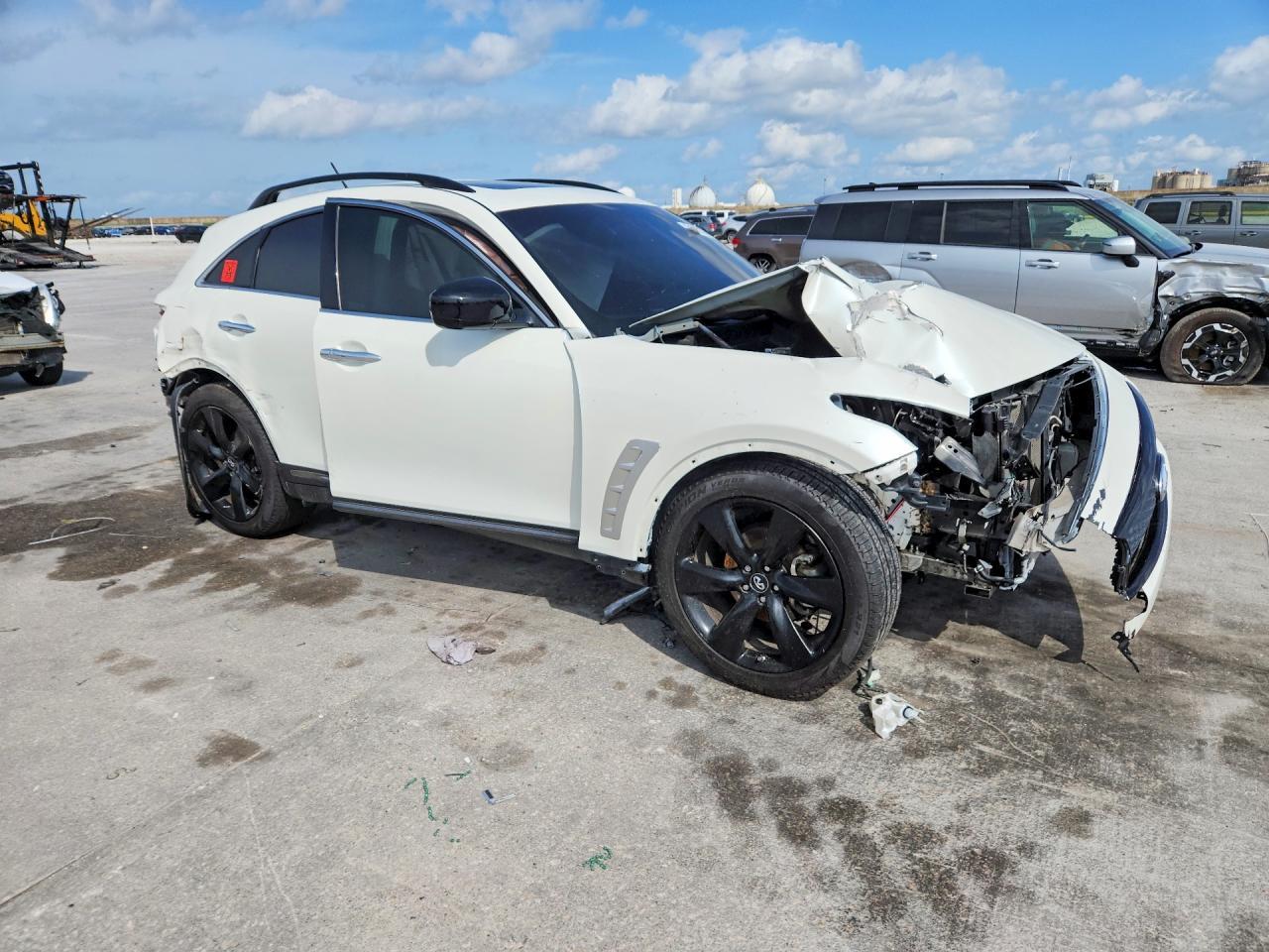 2017 Infiniti Qx70 Base - Фото 4