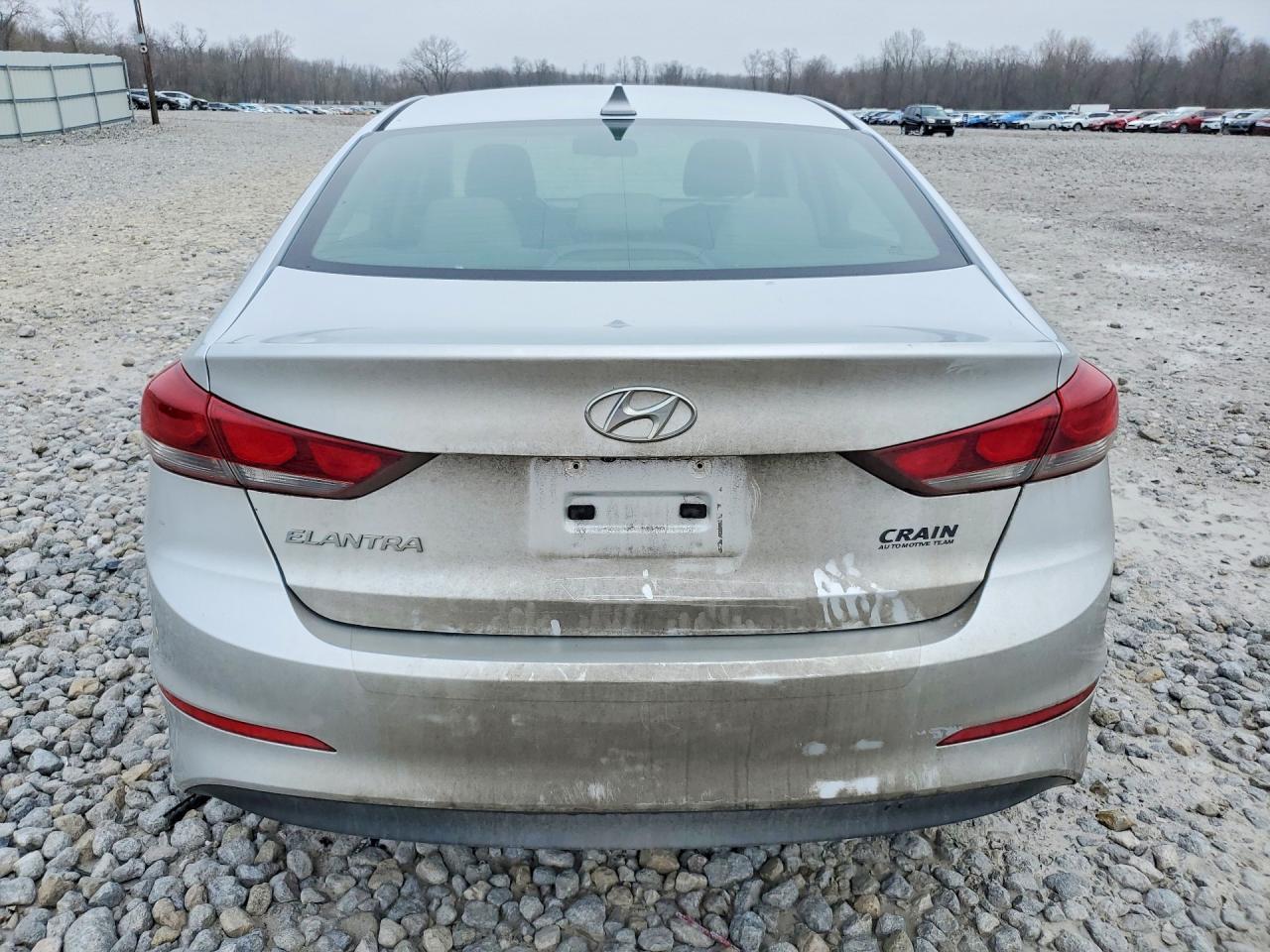 2017 Hyundai Elantra Se - Image 6