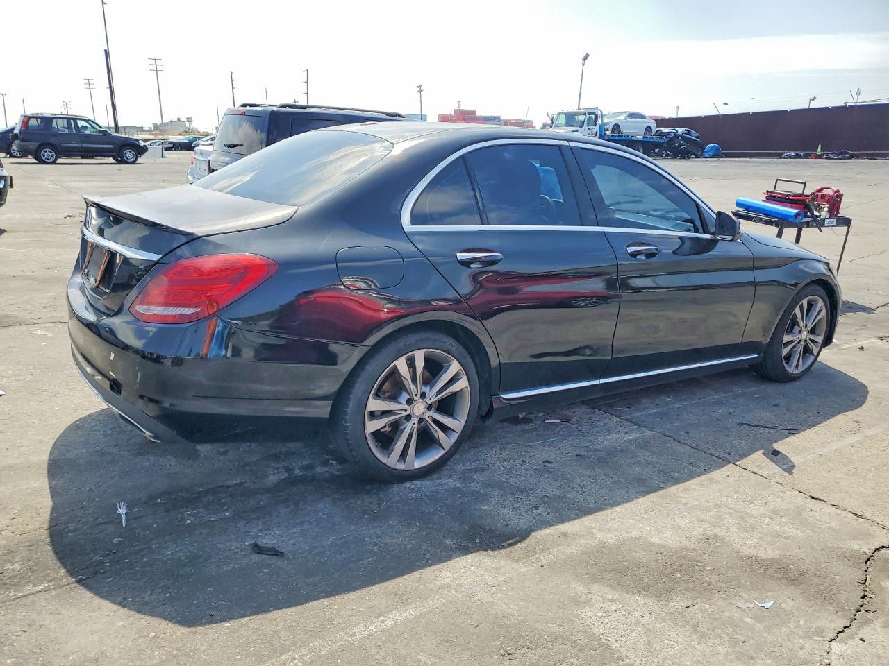 2015 Mercedes-Benz C 300 - Image 3