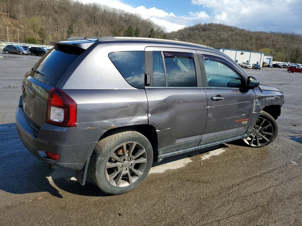 2016 Jeep Compass Sport - Image 3