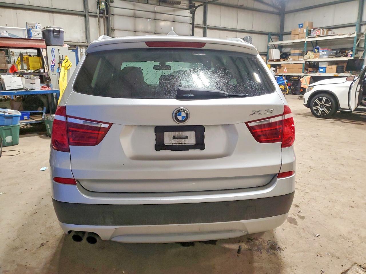 2011 BMW X3 xDrive28I - Фото 6