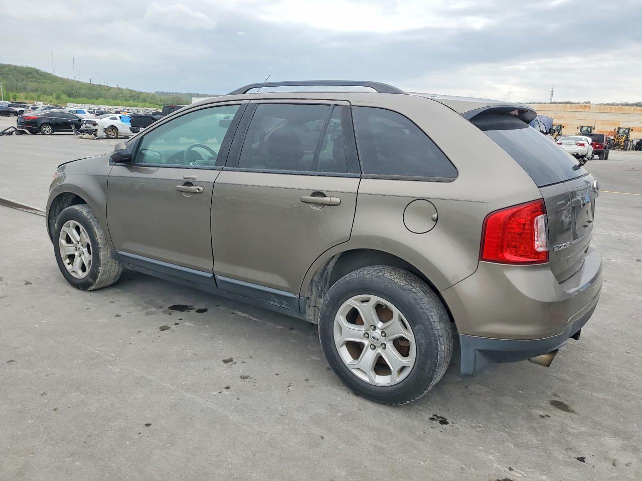 2013 Ford Edge Sel - Фото 2