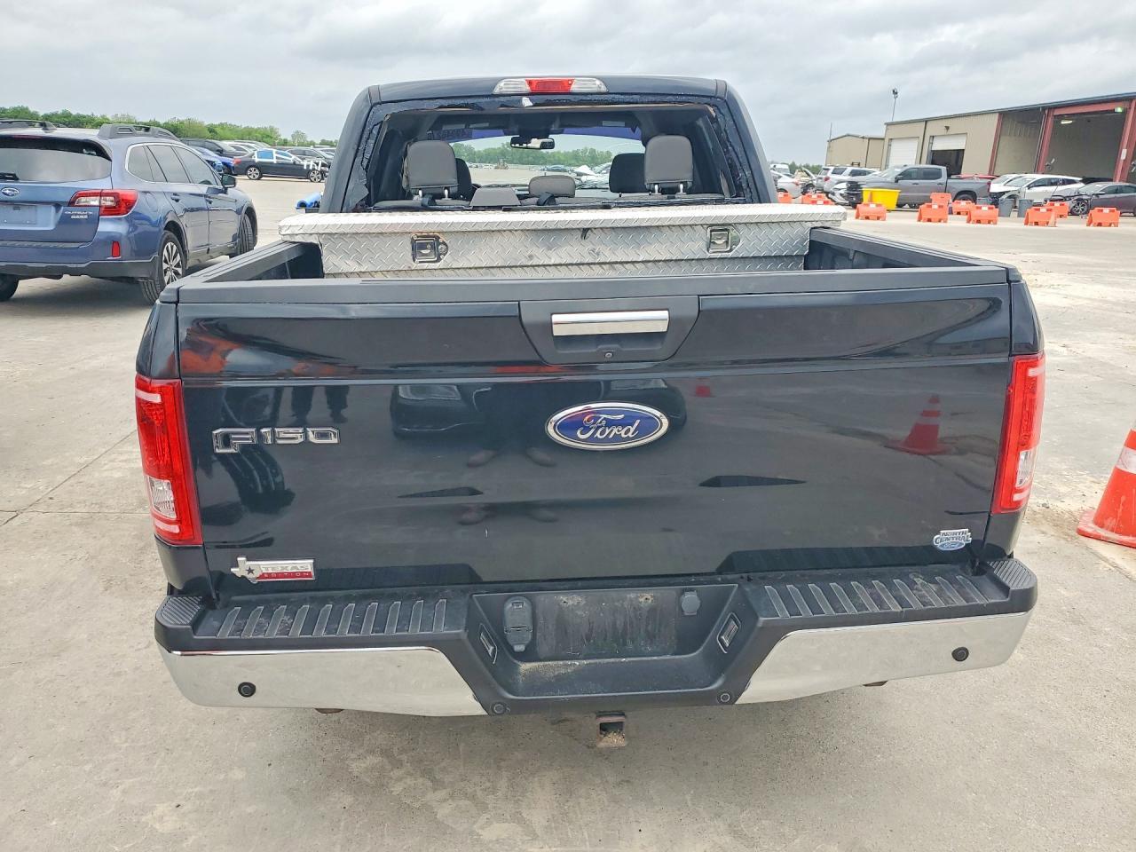 2016 Ford F150 Supercrew - Image 6