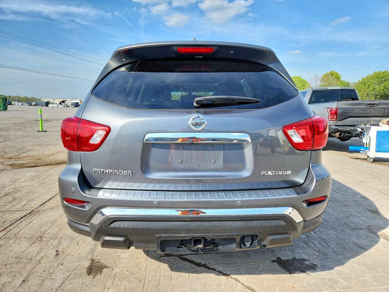 2019 Nissan Pathfinder Platinum - Фото 6