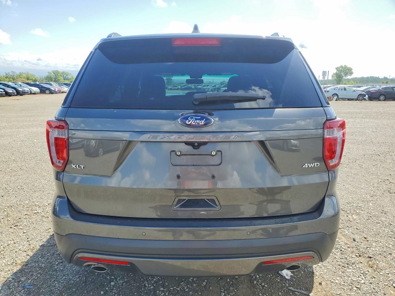 2017 Ford Explorer Xlt - Фото 6