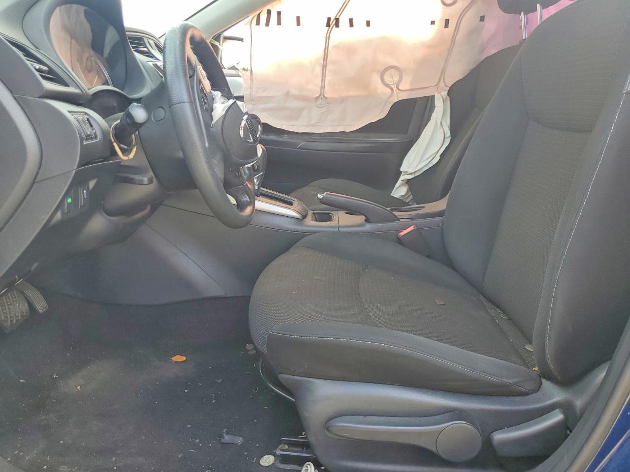 2019 Nissan Sentra S - Image 7