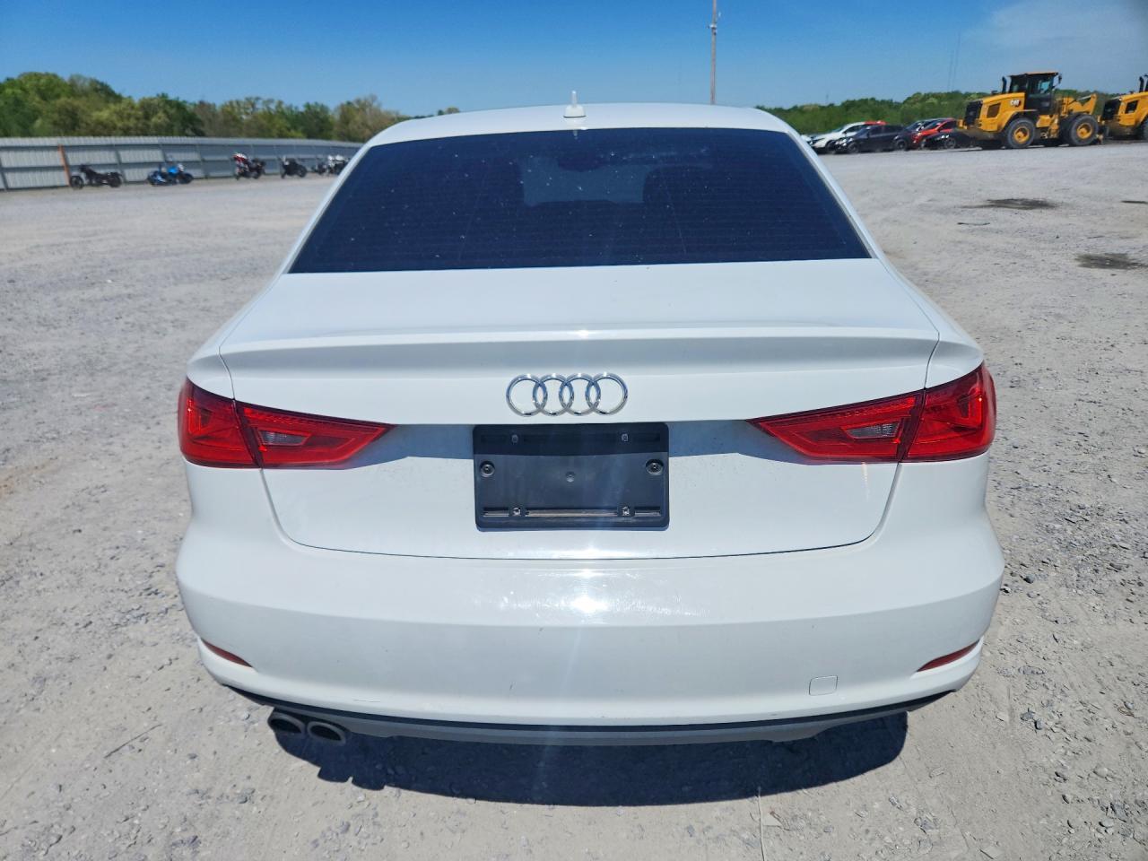 2015 Audi A3 Premium - Фото 6