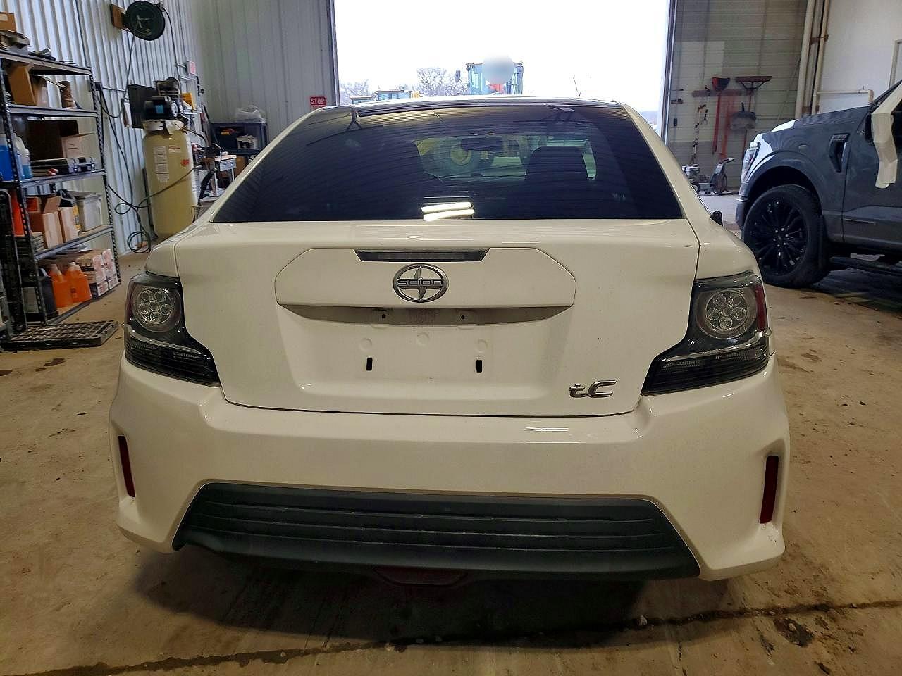 2014 Scion Tc Base - Image 6