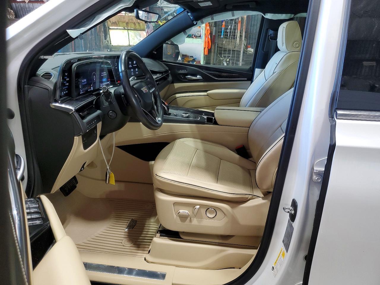 2021 Cadillac Escalade Premium Luxury - Фото 7