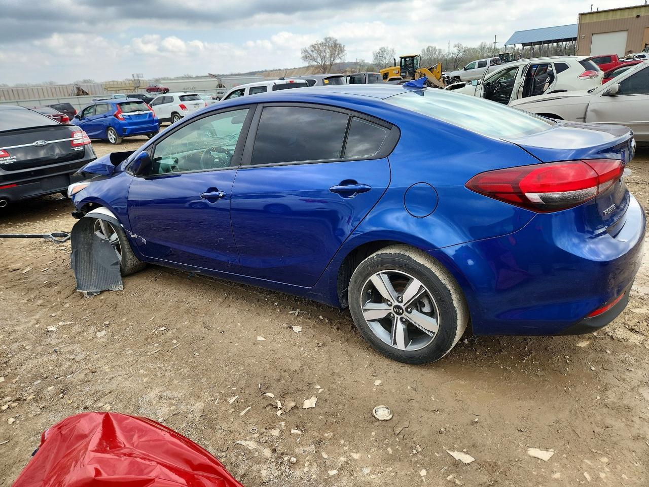2018 Kia Forte Lx - Image 2
