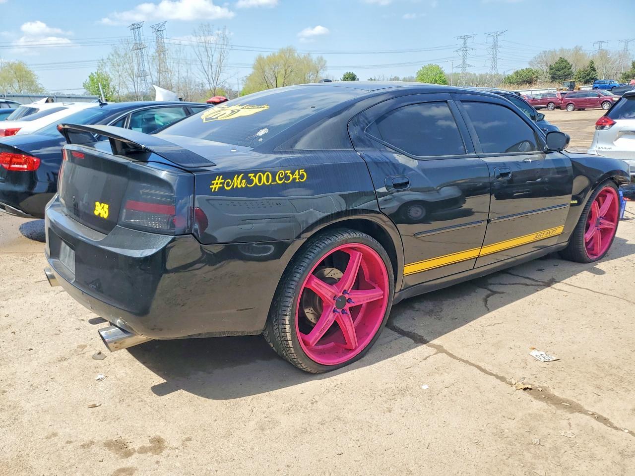 2010 Dodge Charger R - Фото 3