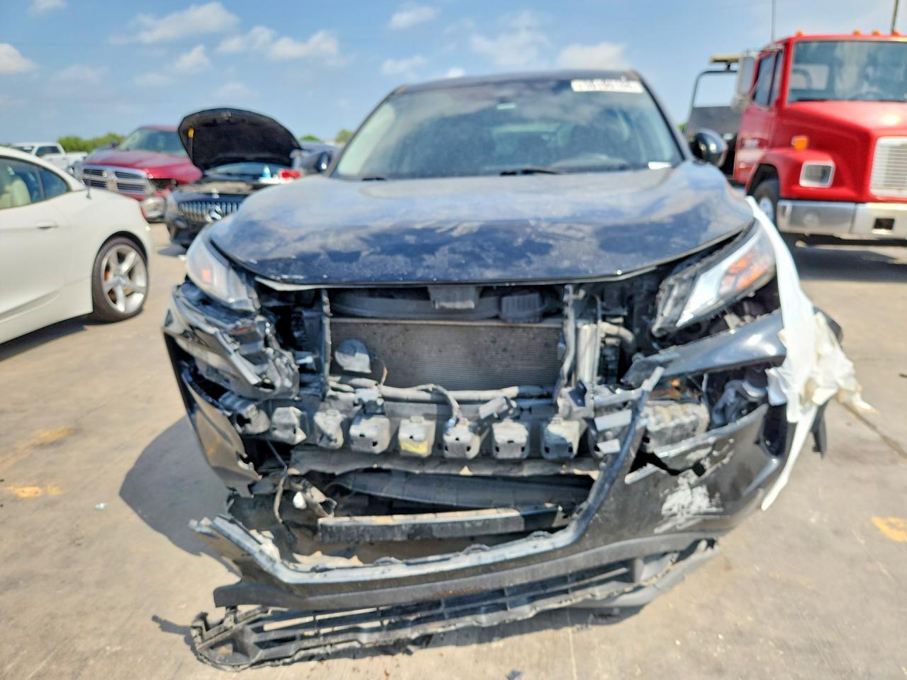 2023 Nissan Rogue Sv - Image 5