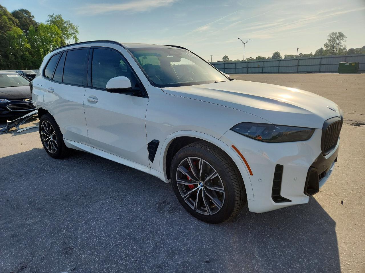 2025 BMW X5 xDrive40I - Фото 4
