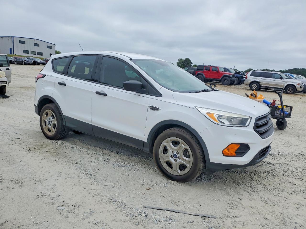 2017 Ford Escape - Image 4