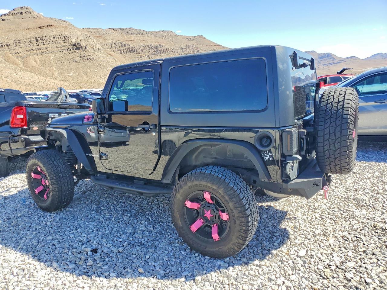 2016 Jeep Wrangler - Фото 2
