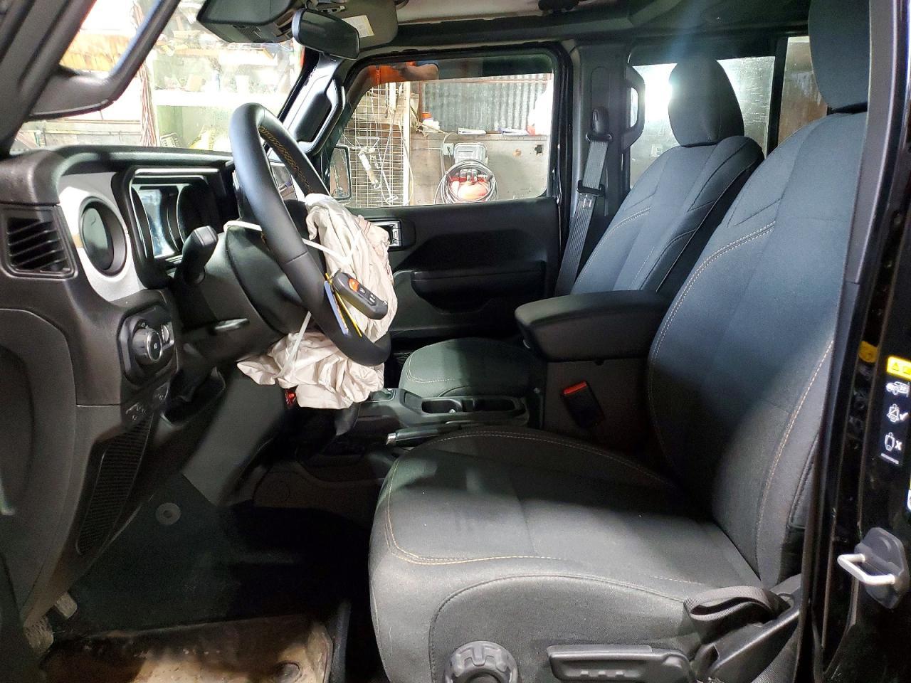 2024 Jeep Wrangler - Image 7