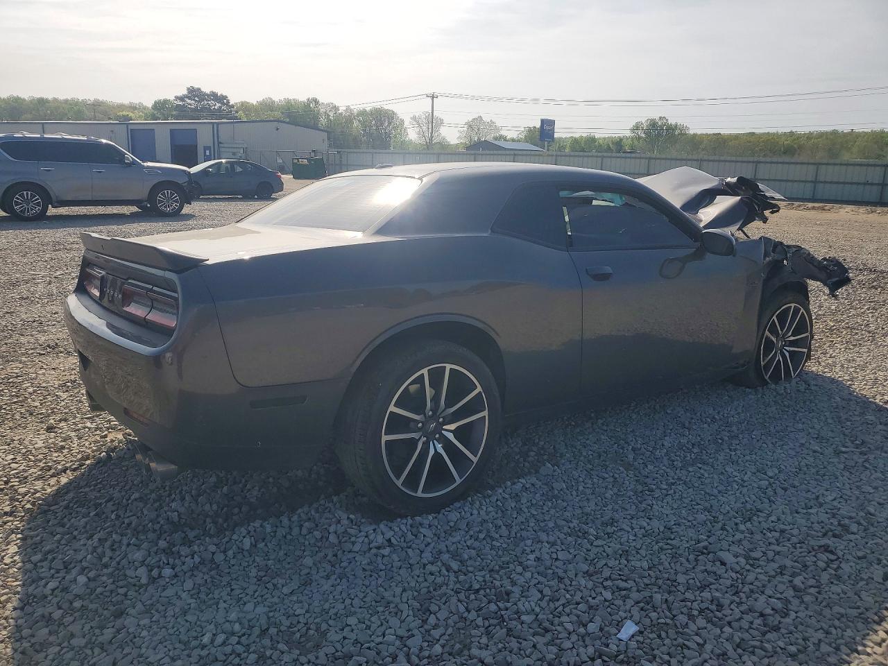 2023 Dodge Challenger R - Фото 3