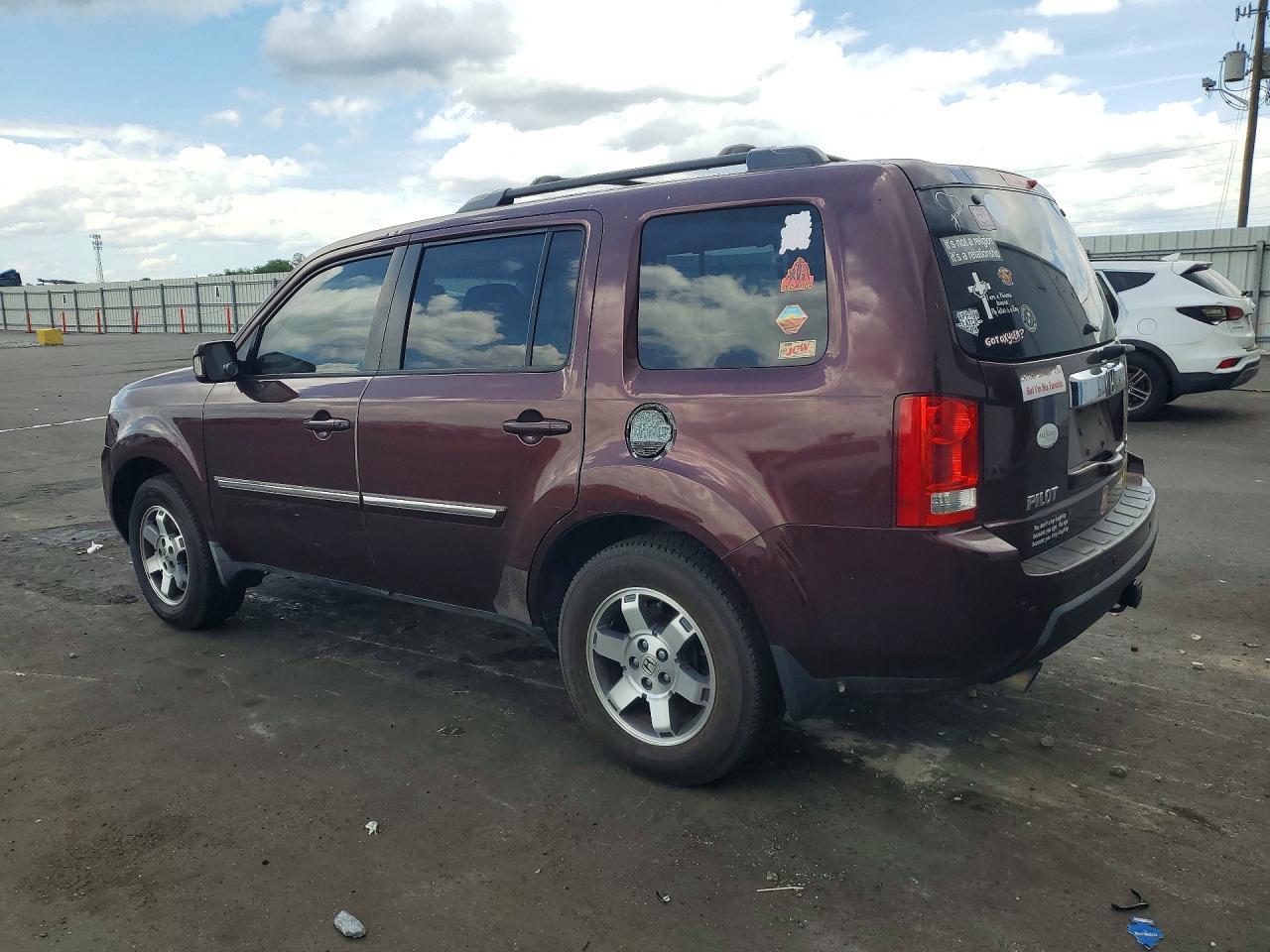 2009 Honda Pilot Touring - Image 2
