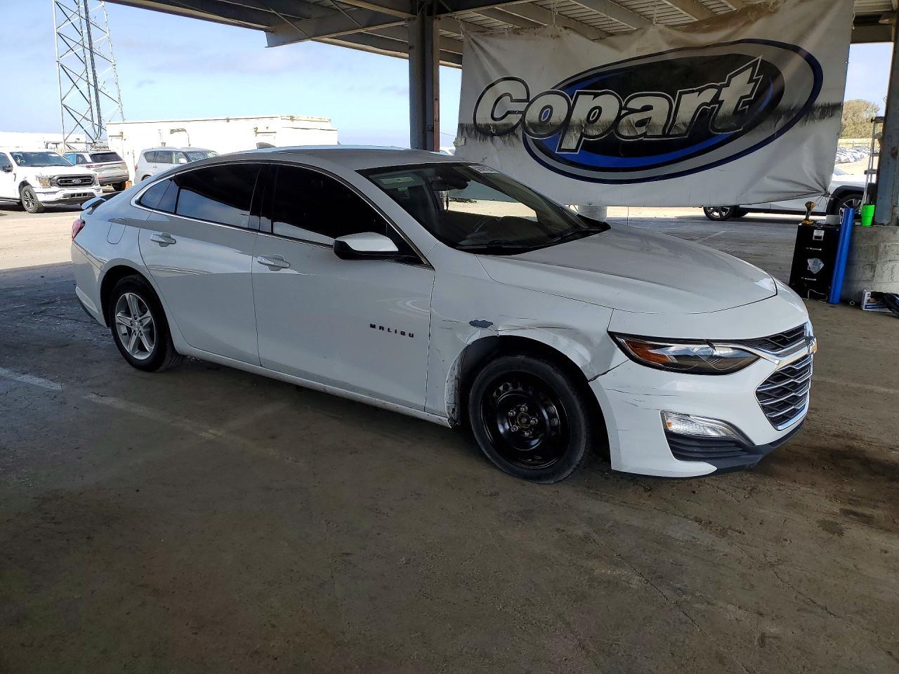 2020 Chevrolet Malibu Rs - Image 4