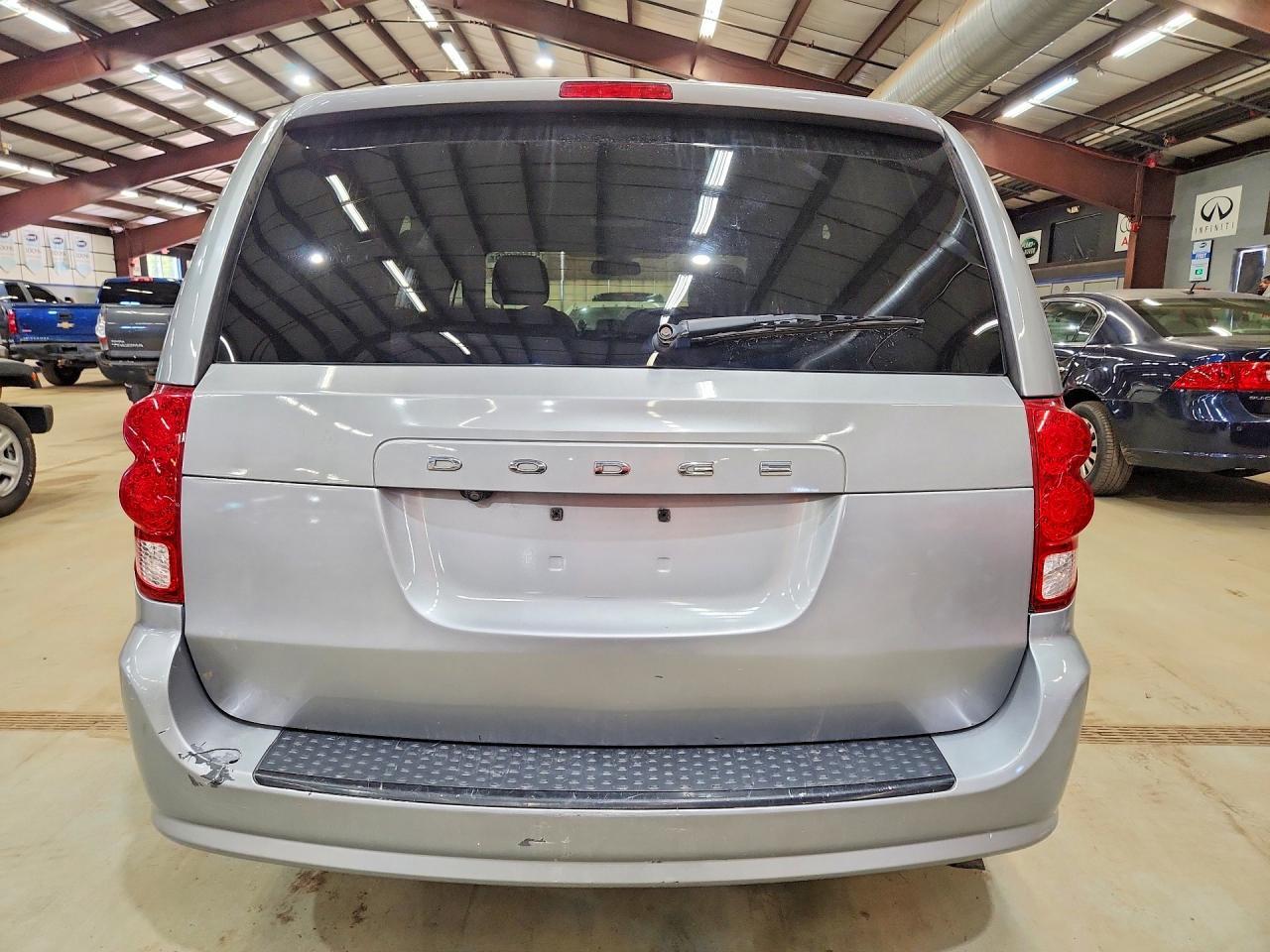 2018 Dodge Grand Caravan Se - Image 6