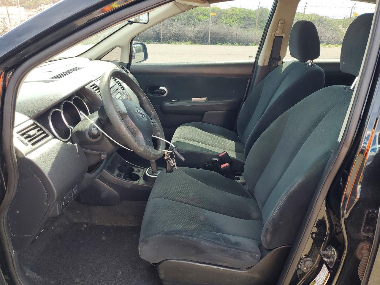 2012 Nissan Versa 1.8 S - Фото 7