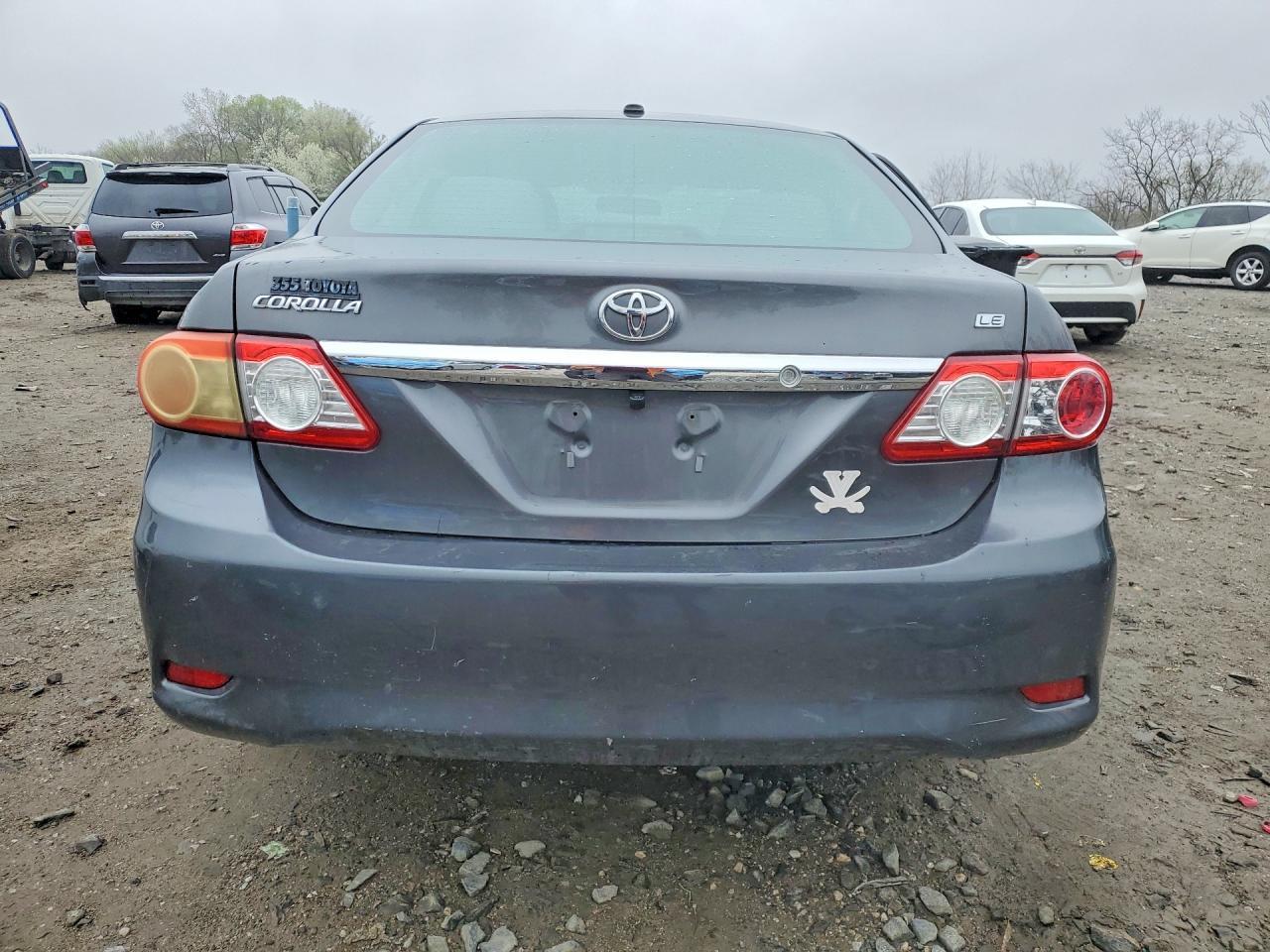 2011 Toyota Corolla Le - Фото 6