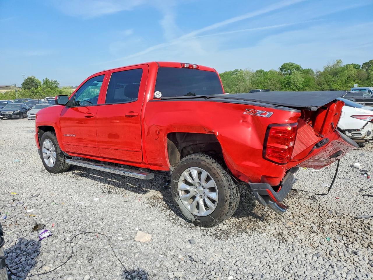 2017 Chevrolet Silverado K1500 Lt - Image 2
