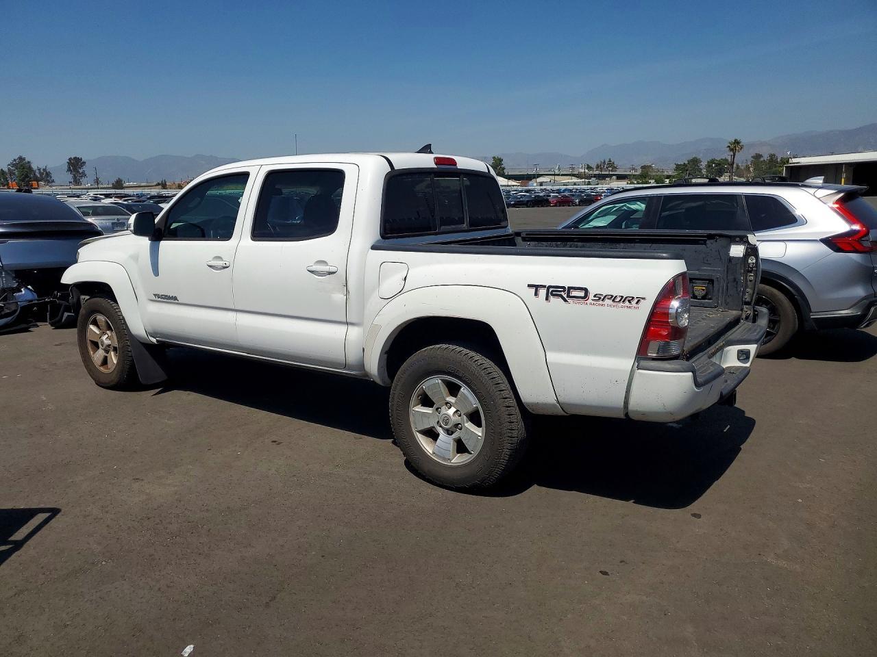 2014 Toyota Tacoma Prerunner V6 - Фото 2