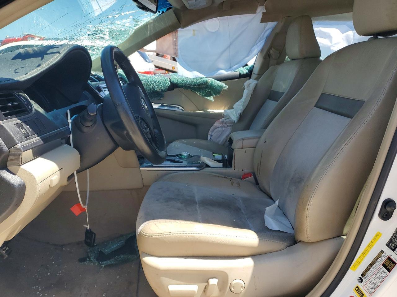 2012 Toyo Camry - Image 7