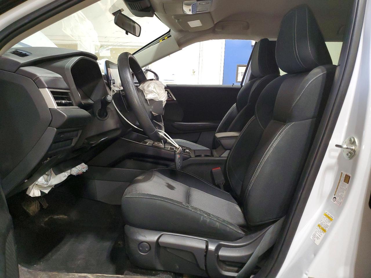 2023 Mitsubishi Outlander Es - Фото 7