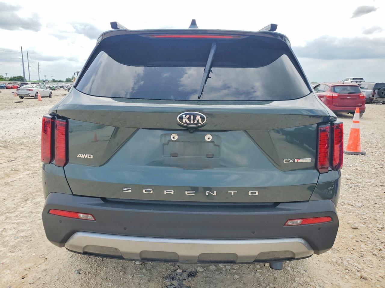 2021 Kia Sorento Ex - Фото 6