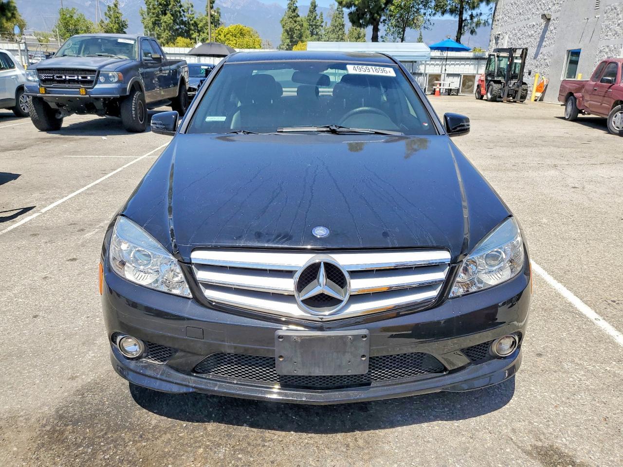 2010 Mercedes-Benz C 300 - Фото 5