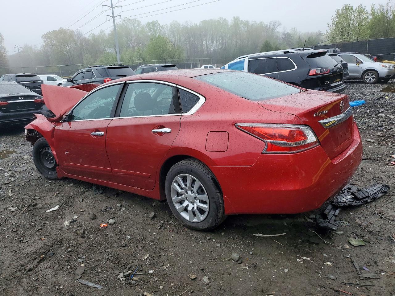 2015 Nissan Altima 2.5 S - Фото 2