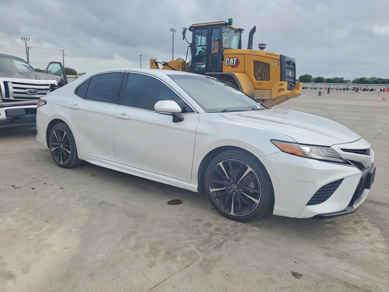 2018 Toyota Camry Xse - Фото 4