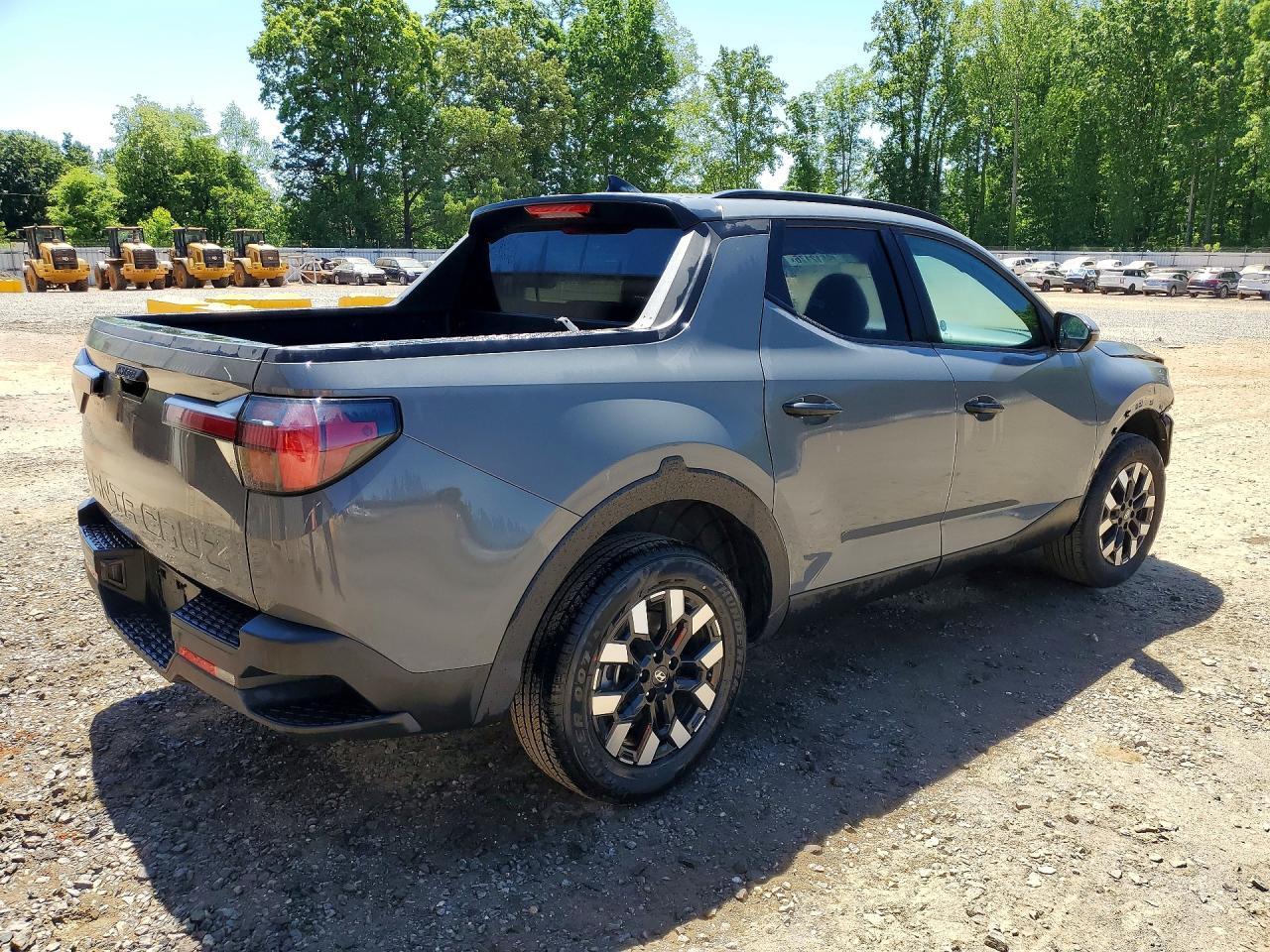 2025 Hyundai Santa Cruz Sel - Image 3