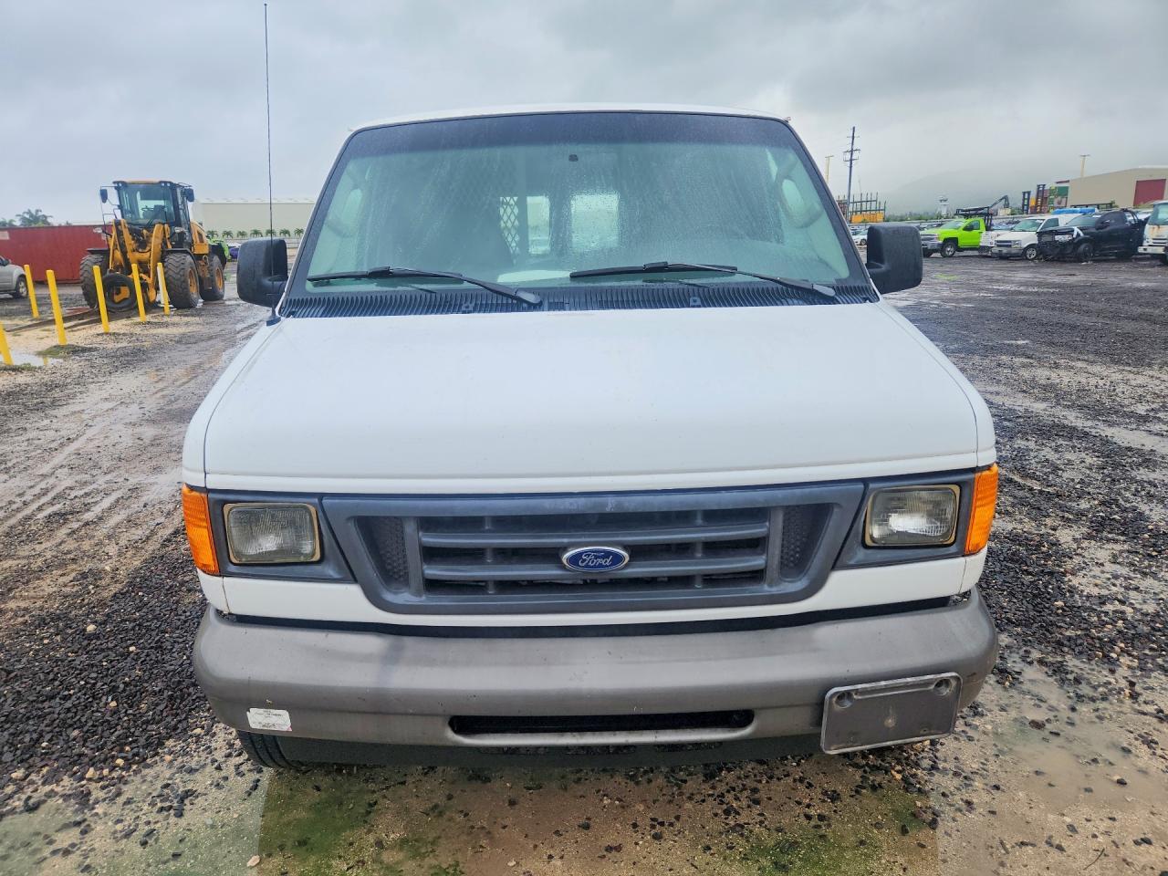 2007 Ford Econoline E150 Van - Image 5