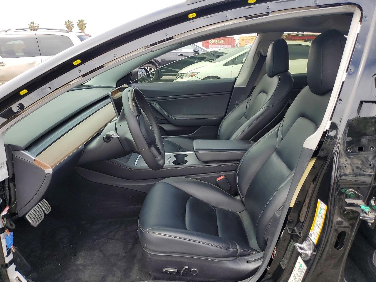 2021 Tesla Model 3 - Фото 7