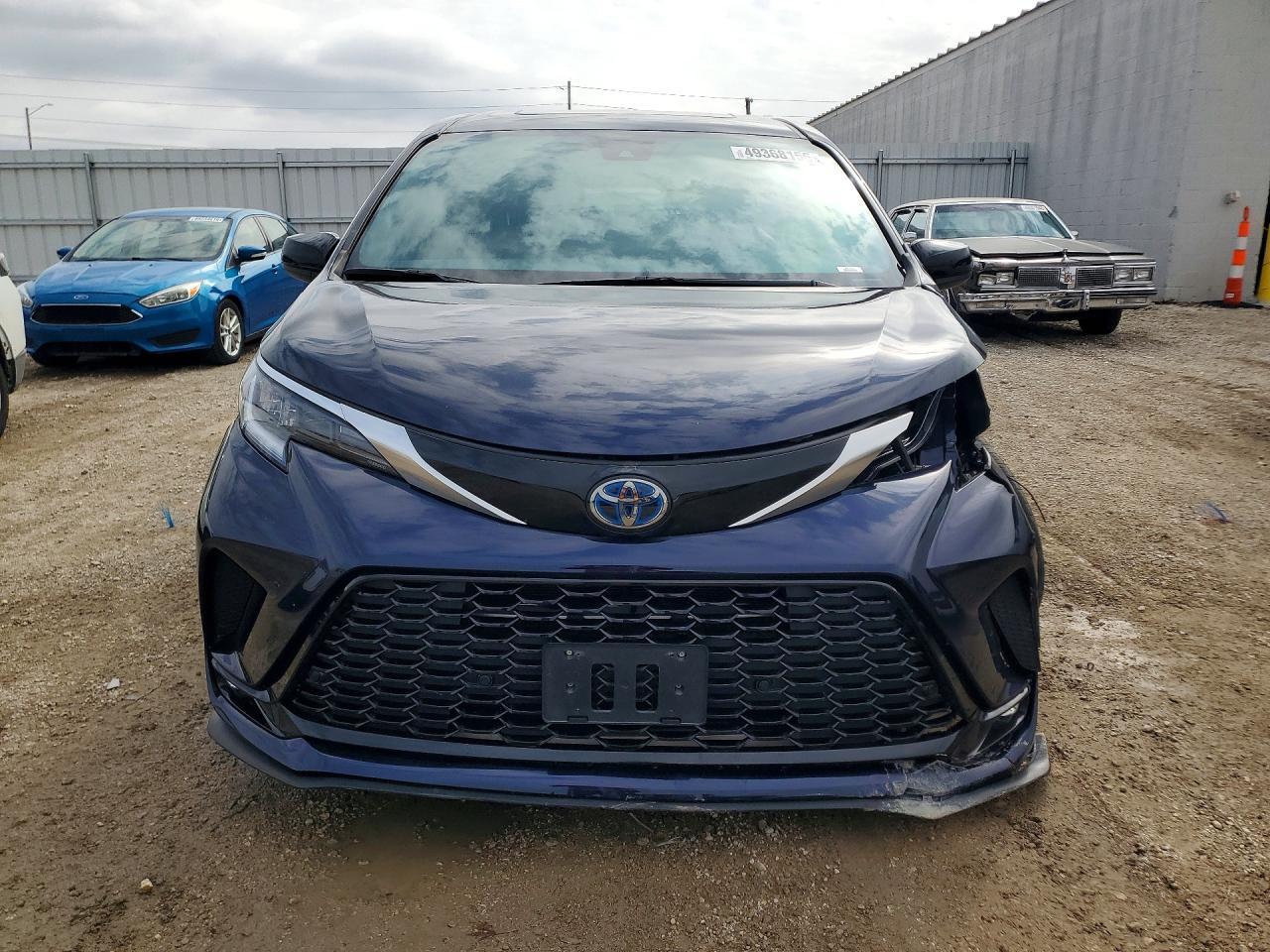 2021 Toyota Sienna Xse - Фото 5