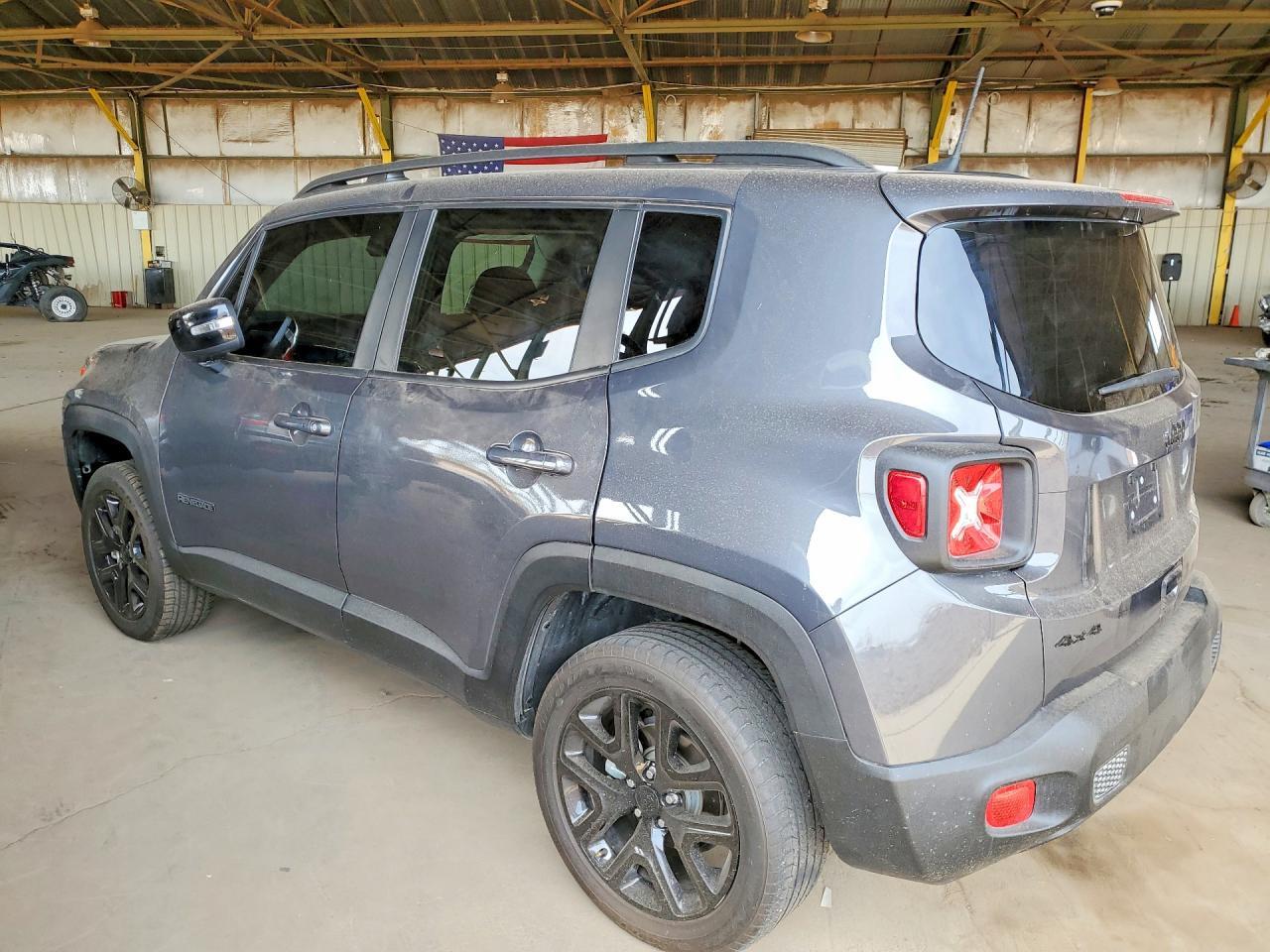 2023 Jeep Renegade Altitude - Фото 2