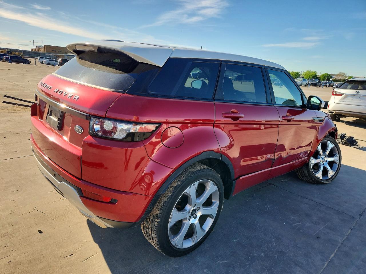 2015 Land Rover Range Rover Evoque Dynamic Premium - Image 3