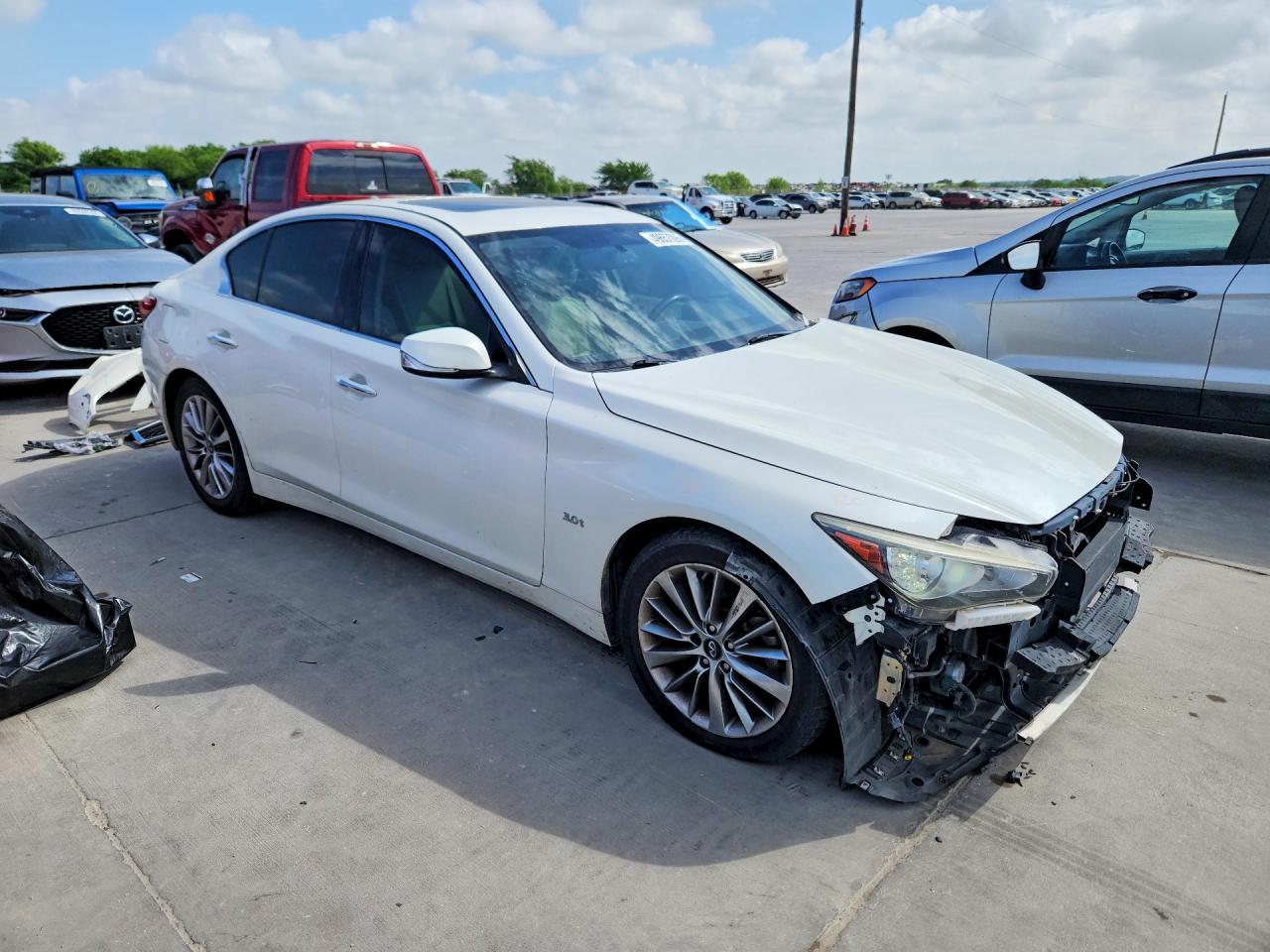 2018 Infiniti Q50 3.0T Luxe - Image 4