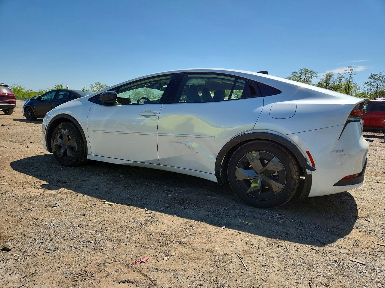 2026 Toyota Prius - Фото 2