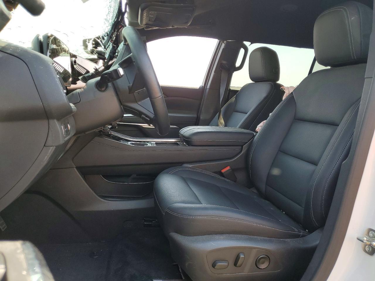 2025 Chevrolet Traverse Lt - Image 7
