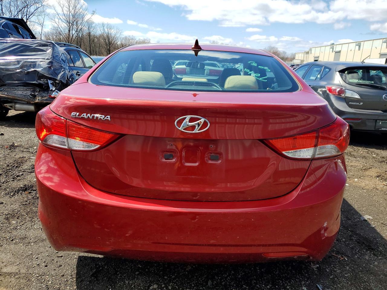 2012 Hyundai Elantra Gls - Image 6