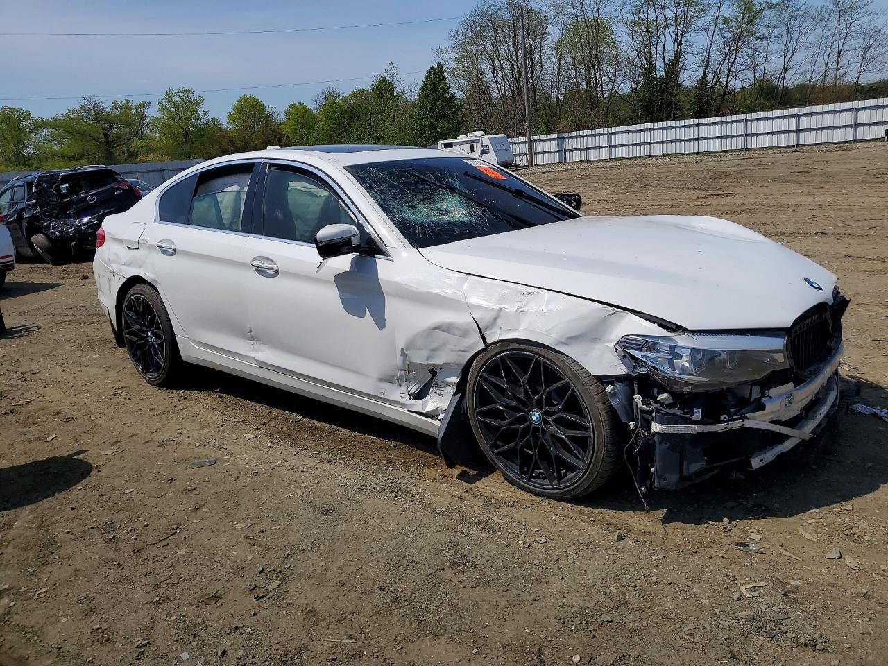 2018 BMW 530 I - Image 4