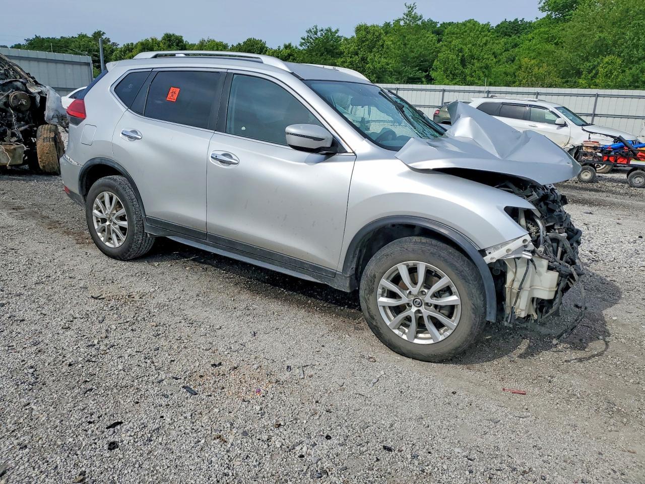 2017 Nissan Rogue Sv - Фото 4