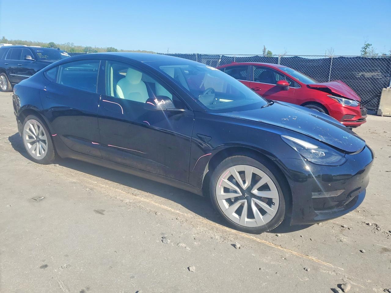 2021 Tesla Model 3 - Фото 4