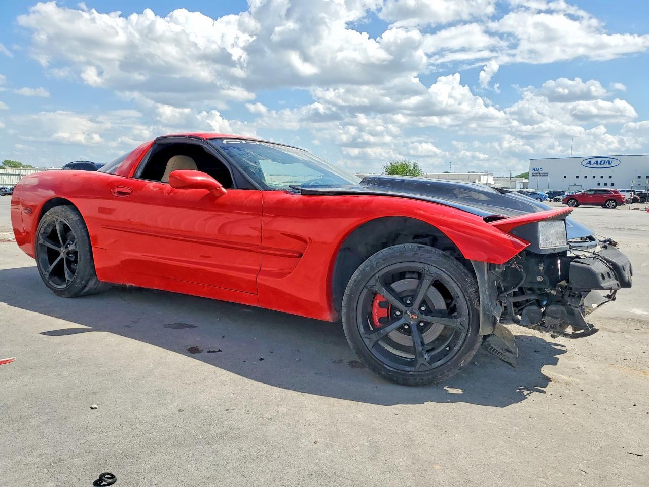 1999 Chevrolet Corvette - Фото 4