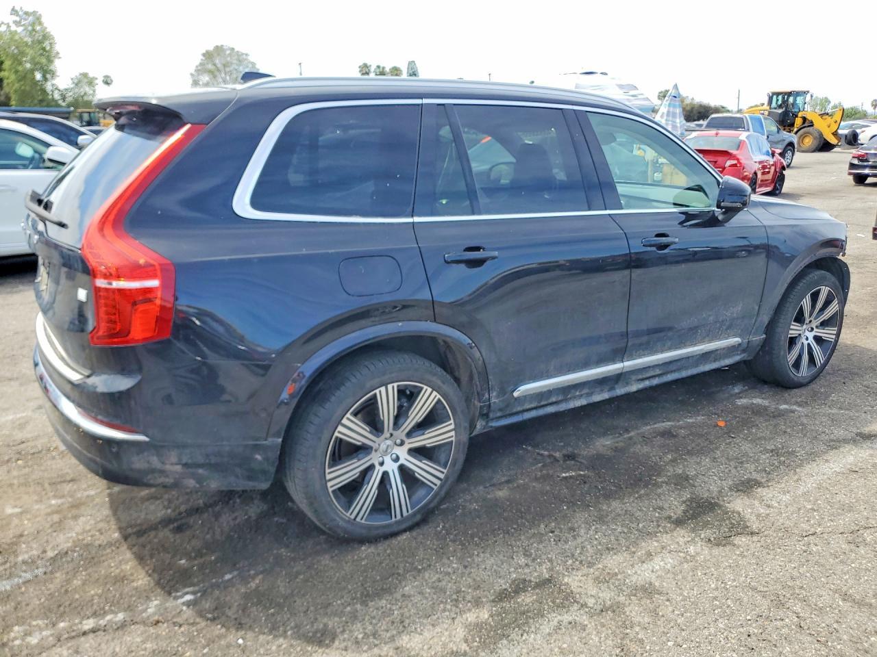 2024 Volvo Xc90 Plus - Image 3